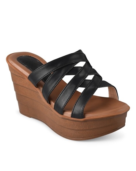 Mattie best sale flat sandals