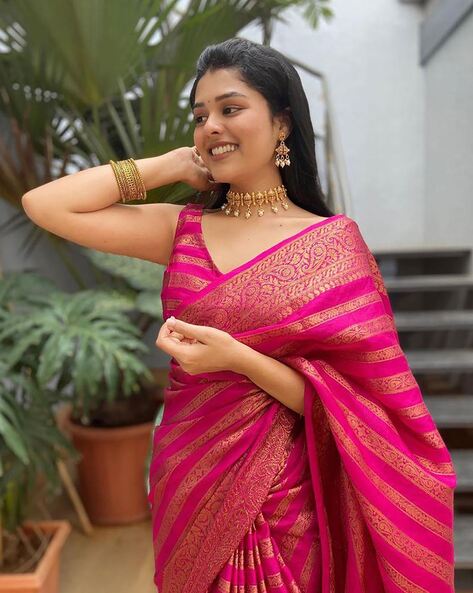 Fuchsia Pink & Silver Ethnic Motifs Sequinned Jashn Banarasi Saree –  Inddus.com