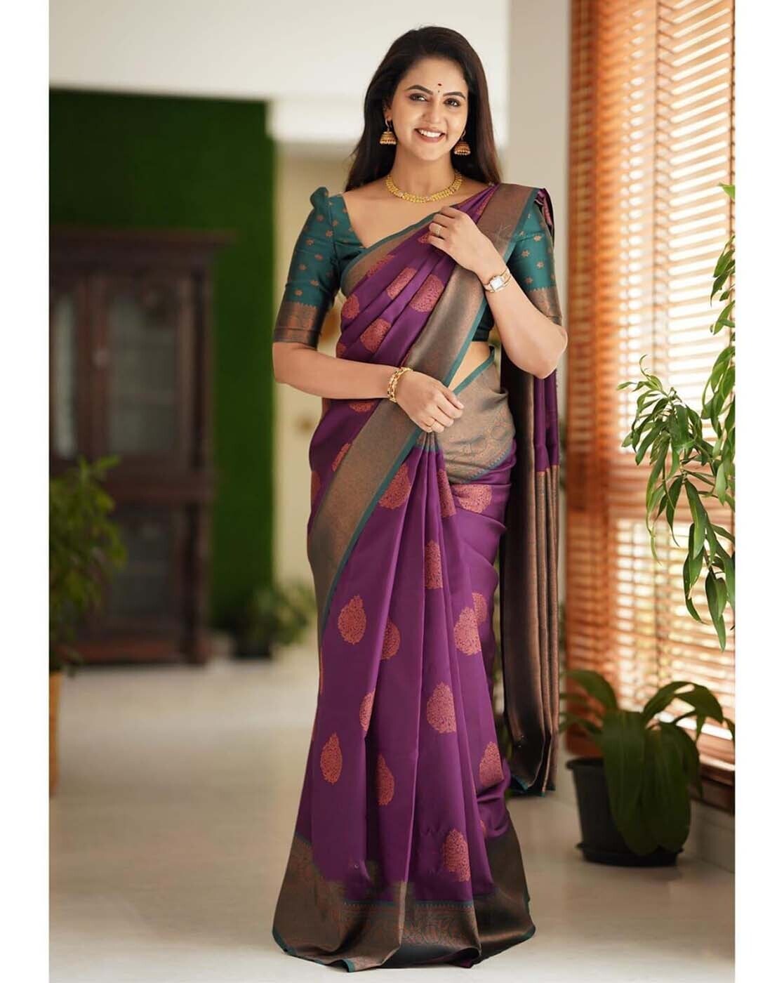 Violet Handloom Pure Katan Silk Tanchoi Banarasi Saree With Silver Zar –  WeaverStory