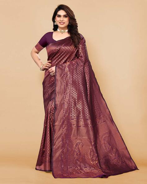 Aubergine Banarasi Silk Saree Set Design by Kasturi Kundal at Pernia's Pop  Up Shop 2024