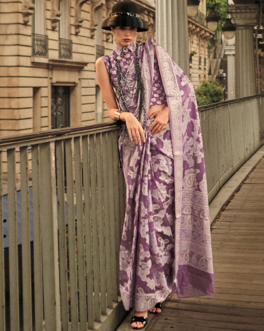 Buy Mauve Sarees for Women by Ri-wah Online