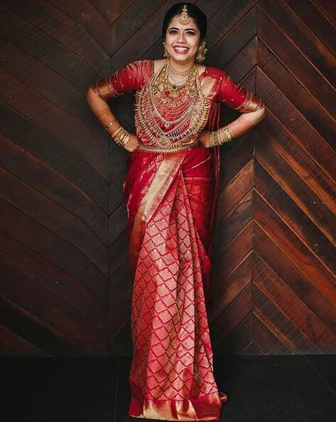 Buy Kanchipuram Silk Sarees Online: Shop Now!