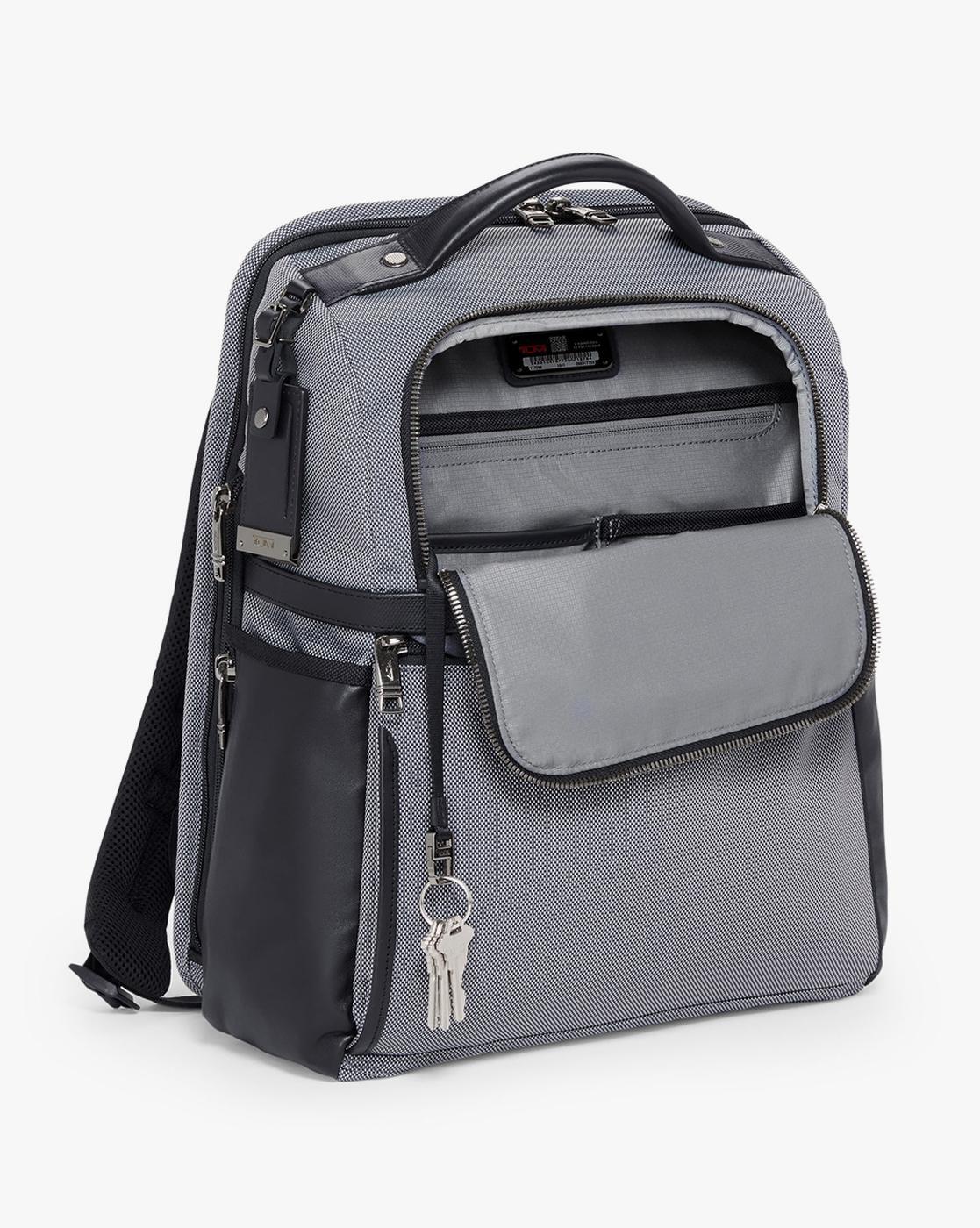 Tumi slim solutions clearance brief pack alpha 3