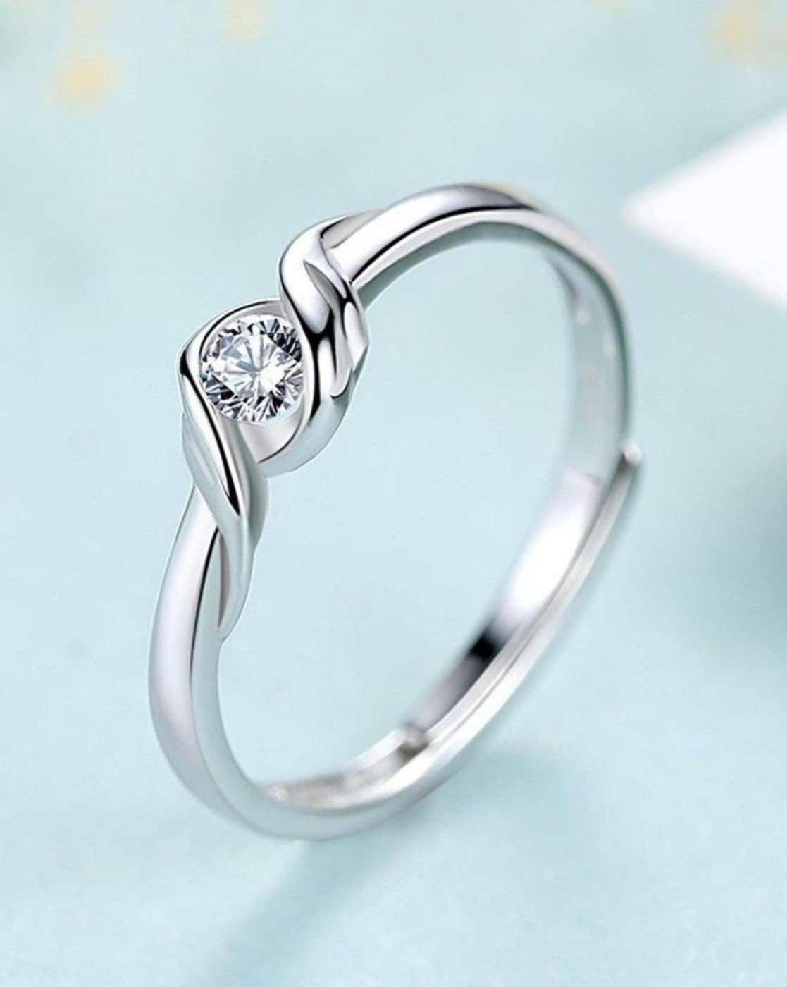 चांदी की यह खूबसूरत Ring's, आपके लुक को पर्फेक्ट बना देगी देखिए डिजाइन