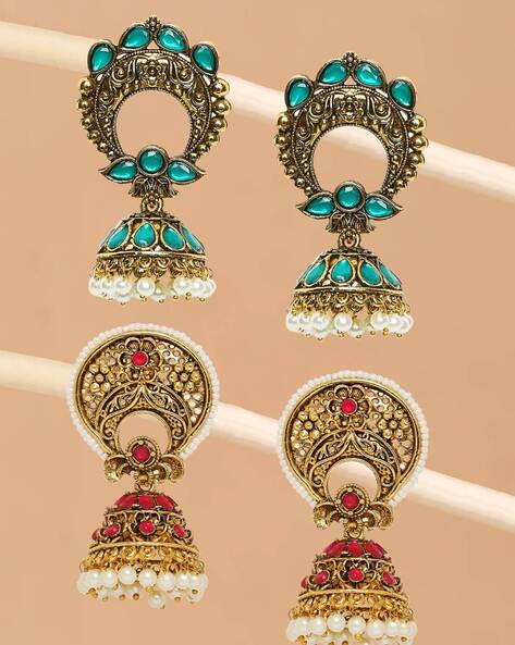 Buy online Gold Metal Earrings from girls for Women by Arch Fashion for  ₹250 at 75% off | 2024 Limeroad.com