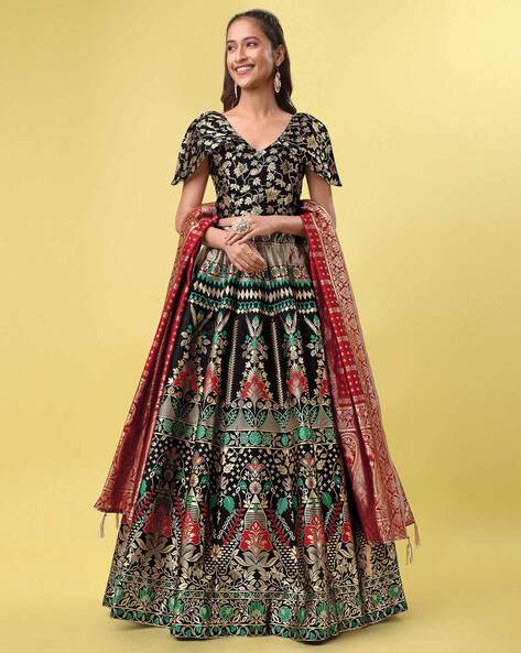 Tarun Tahiliani Womens Chikankari Embroidered Kalidar Lehenga With Dupatta  And Blouse in Surat at best price by Shree Sai Creation - Justdial