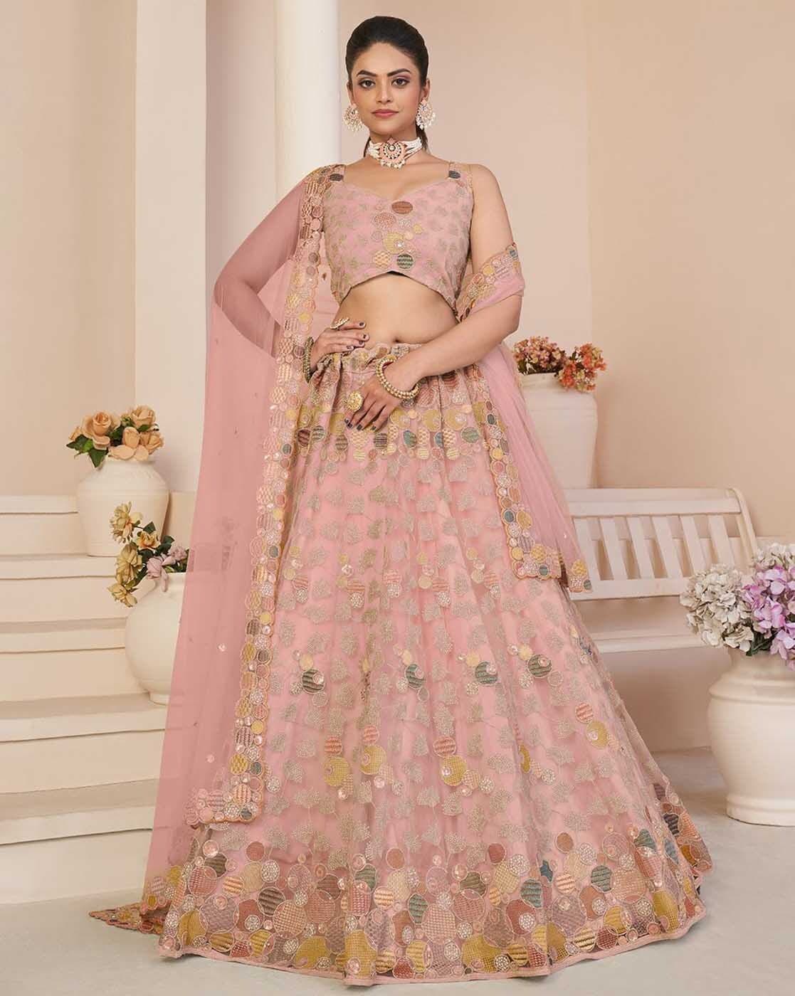 BackInTrend: Stunning Cape Lehenga Designs That'll Convince You To Ditch  Your Dupatta! | WeddingBazaar