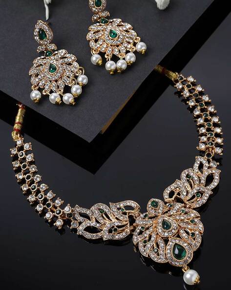 Sleek Pearl Necklace and Earrings Set with Baguette Diamond – Chérie Jewels