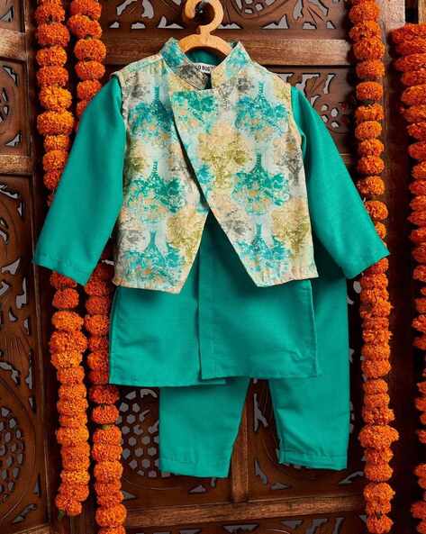 Gujrati Boy Red Color fancy dress for kids,Indian State Traditional Wear  for Annual function/Theme party/Competition/Stage Shows Dress
