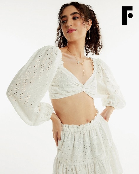 White Tops for Women by FOUNDRY Online | Ajio.com