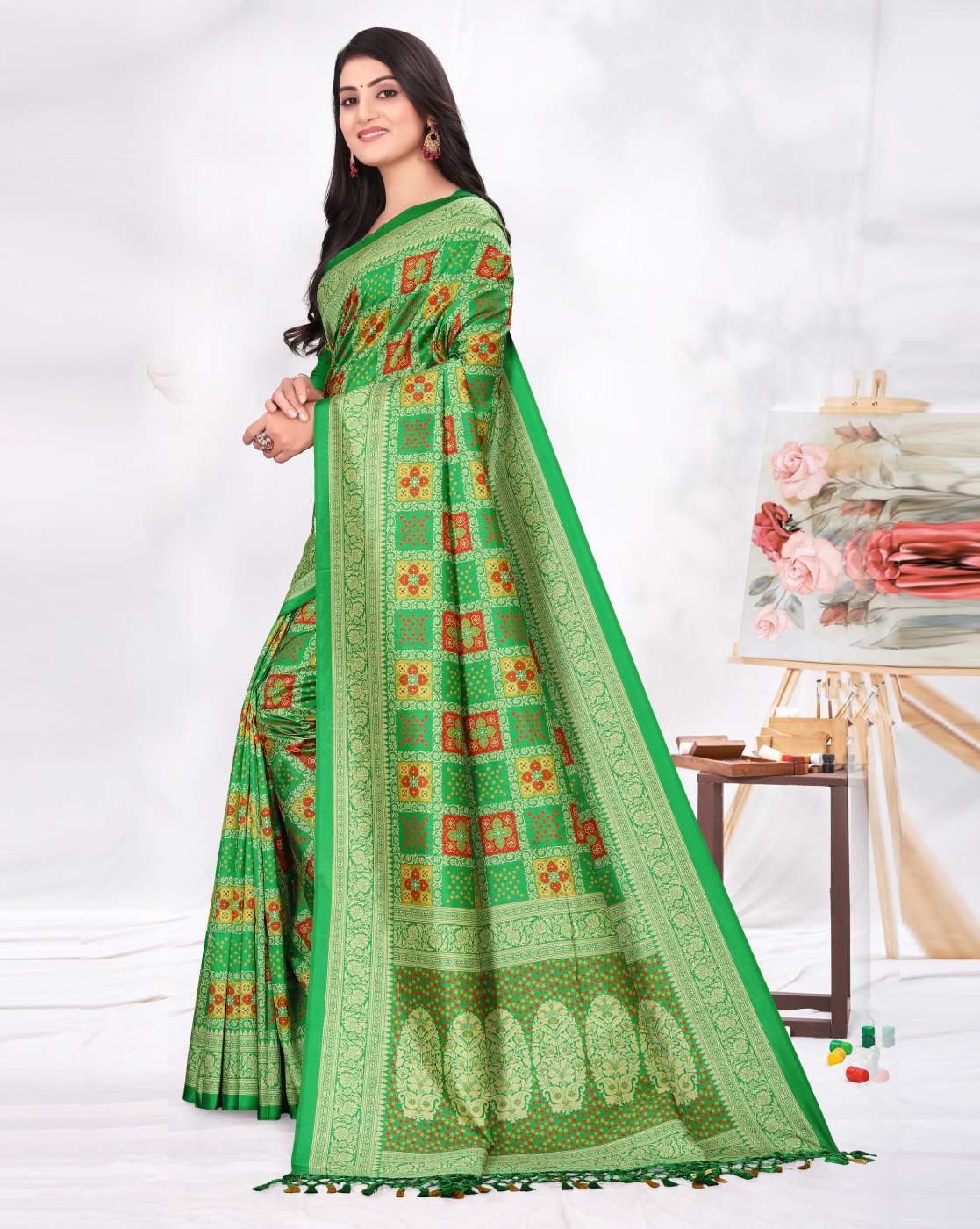 Buy online Green Floral Printed Saree With Blouse from ethnic wear for  Women by Catchy Forever for ₹950 at 76% off | 2024 Limeroad.com