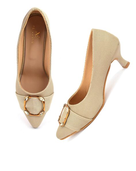 Women Embellished Pointed Toe Sandals