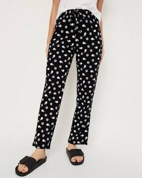 max Women Rabbit Print Regular Fit Pyjamas-picture-47