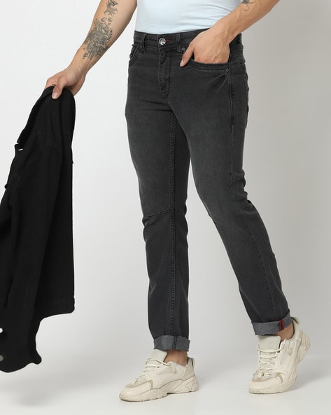 Men Lightly Washed Tapered Fit Jeans