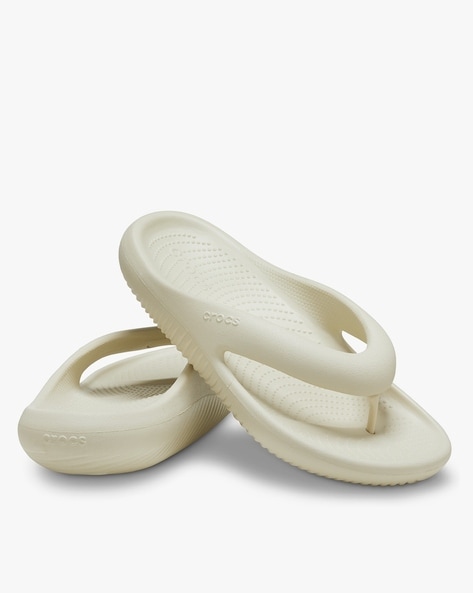 Flip flops crocs sales