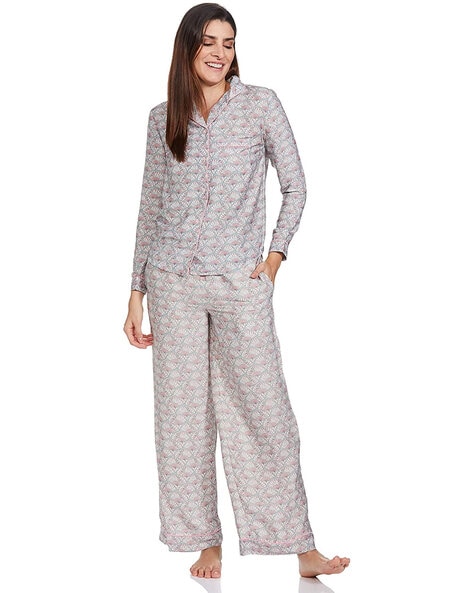 Glamorous pyjamas 2025