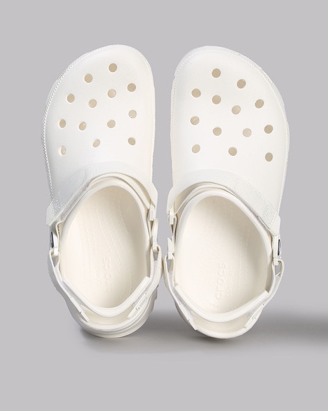 Crocs for cheap men white