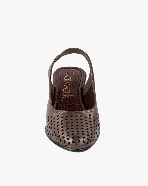 Gucci Brown Sandal With Stirrup Around Back Heel – catwalk