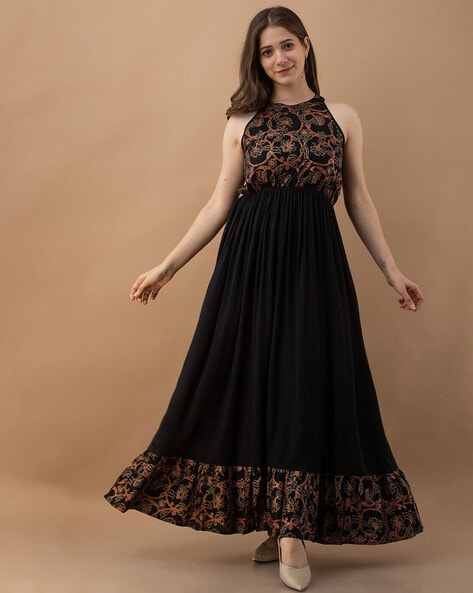 Buy Black Dresses for Women by DAEVISH Online
