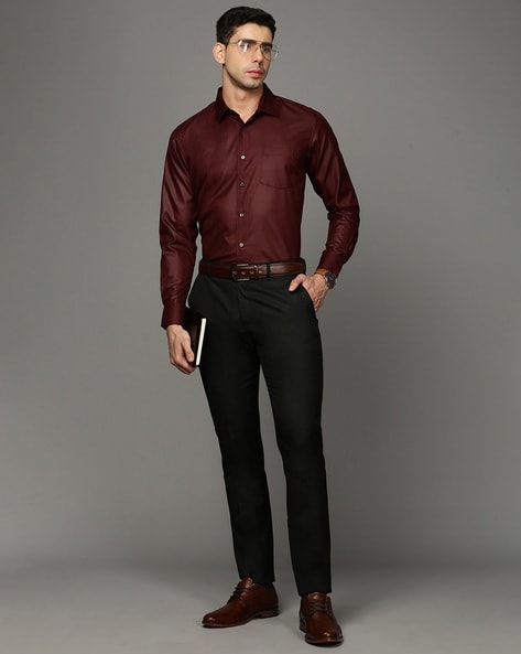 Buy Men Maroon Regular Fit Formal Shirts Online - 218750 | Peter England