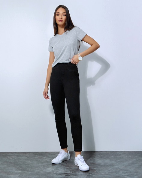 Buy Black Jeans & Jeggings for Women by Styli Online