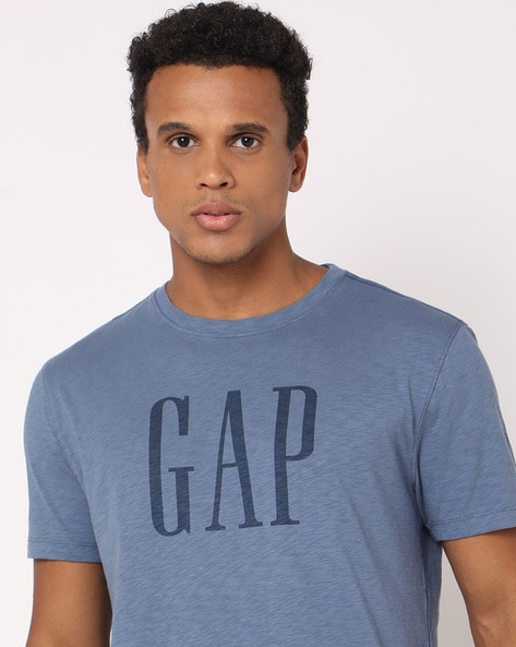 Gap logo on sale t shirt