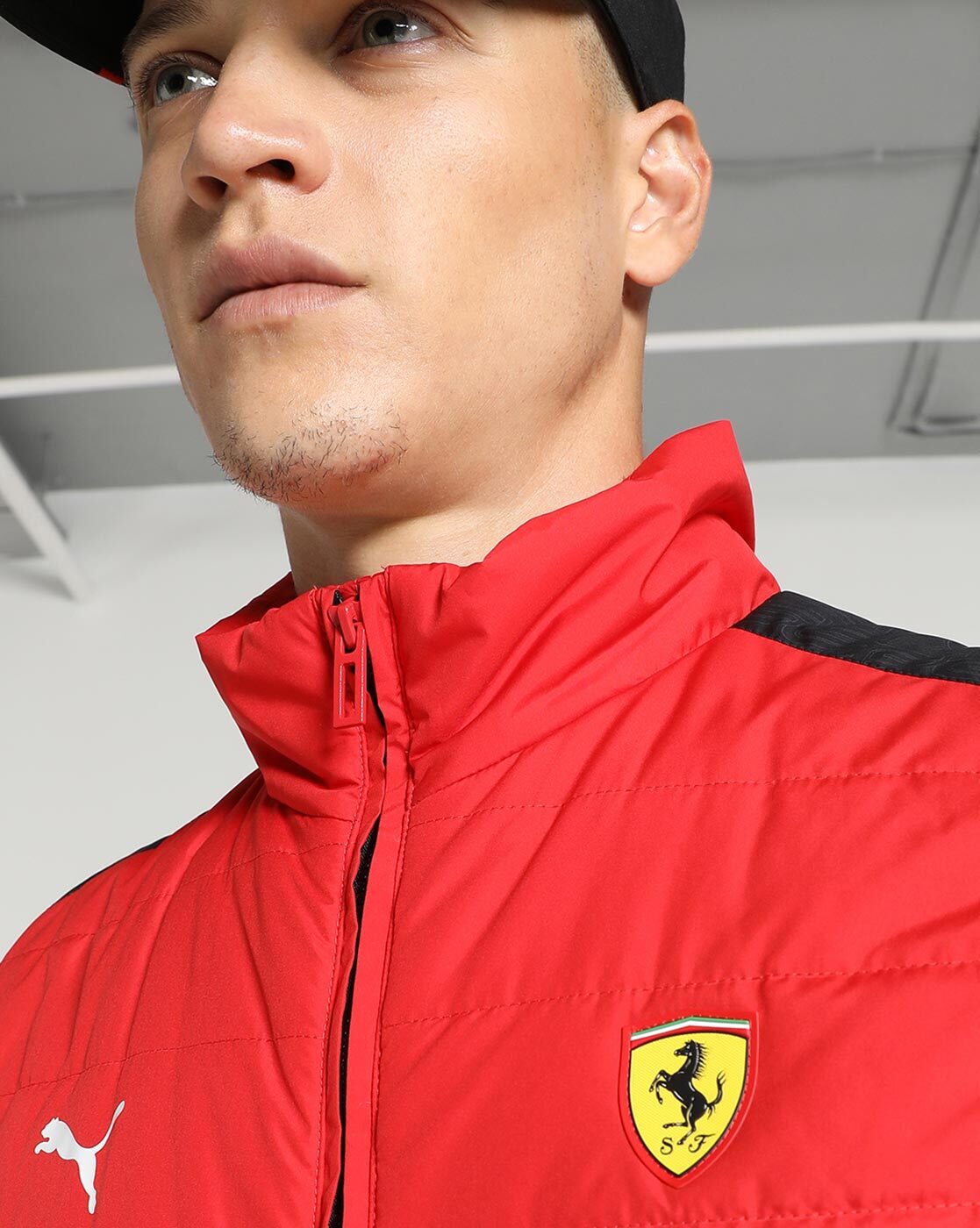 Ferrari Men's 90/10 recycled down padded vest Man