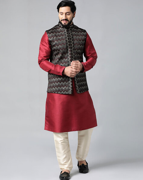 Wine Ombre Kurta Set With Long Indo-Western Jacket Design by Soniya G Men  at Pernia's Pop Up Shop 2024