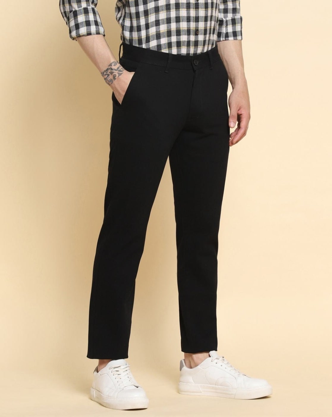 Buy INDIAN TERRAIN Mens Slim Fit 4 Pocket Solid Trousers (Brooklyn Fit) |  Shoppers Stop