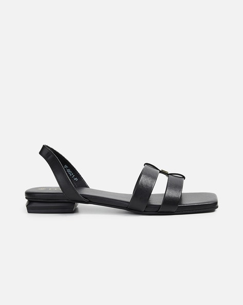 Buy online Women Black With Golden Strap One Toe Sandal from flats for  Women by Picktoes for ₹399 at 64% off | 2024 Limeroad.com