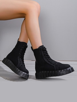 Boots for hotsell girls price