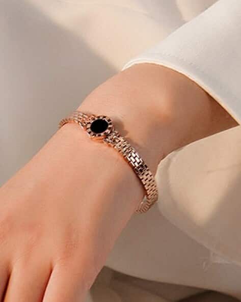 Designs & You Women Rose Gold-Plated Roman Numbers Engraved Bracelet