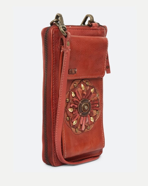 Buy the Women's Burgundy Handbag Purse | GoodwillFinds