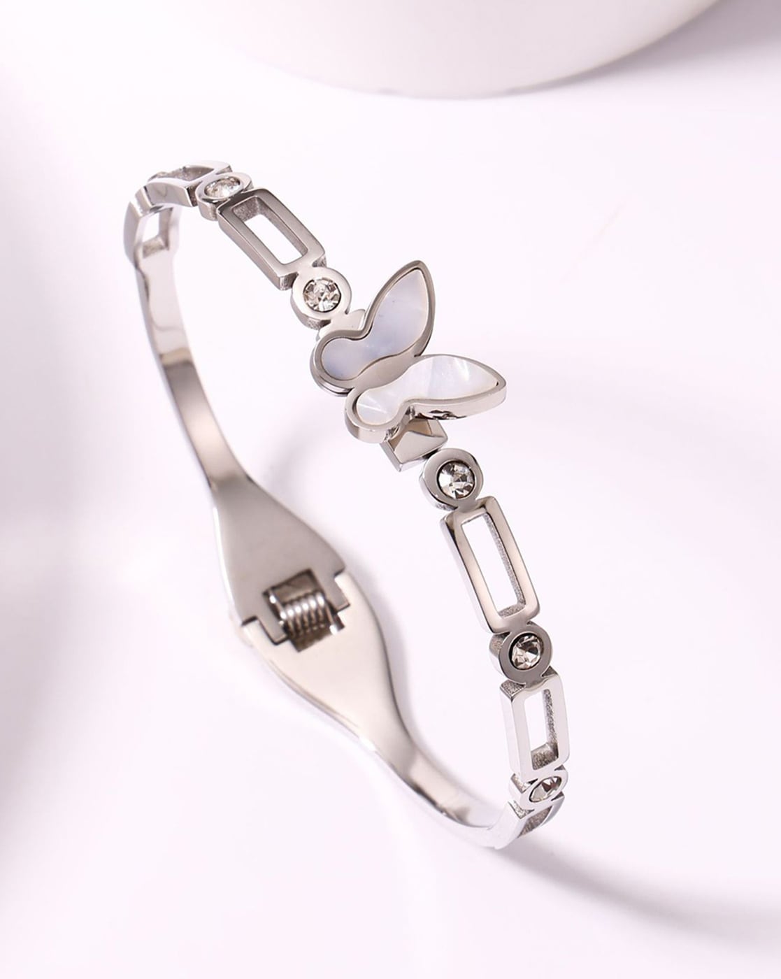 Designer Flowery Japanese Platinum Bracelet for Women JL PTB 662