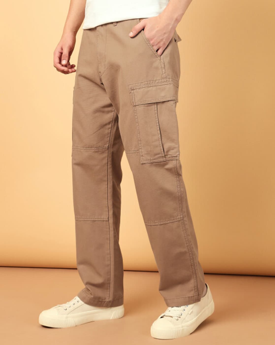 Casual Trousers - Buy branded Casual Trousers online cotton, cotton blend,  casual wear, party wear, Casual Trousers for Men at Limeroad. | page 4