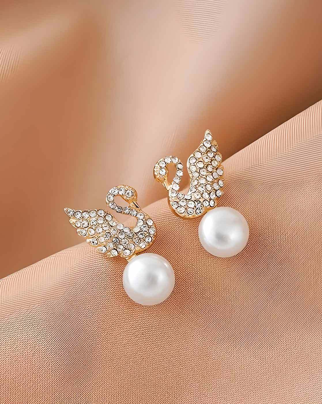 mini crystal swan earrings – Ocean Fashion