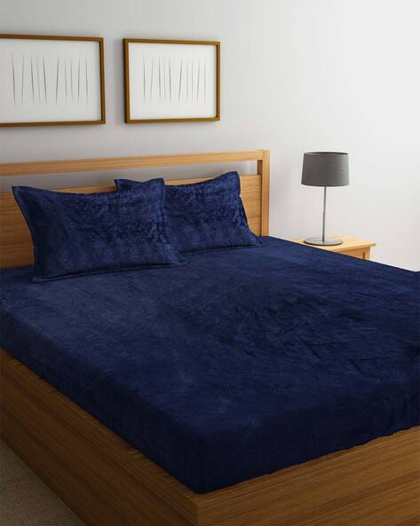 KLOTTHE 300 TC Woolen Elastic Double Bedsheet with 2 Pillow Covers