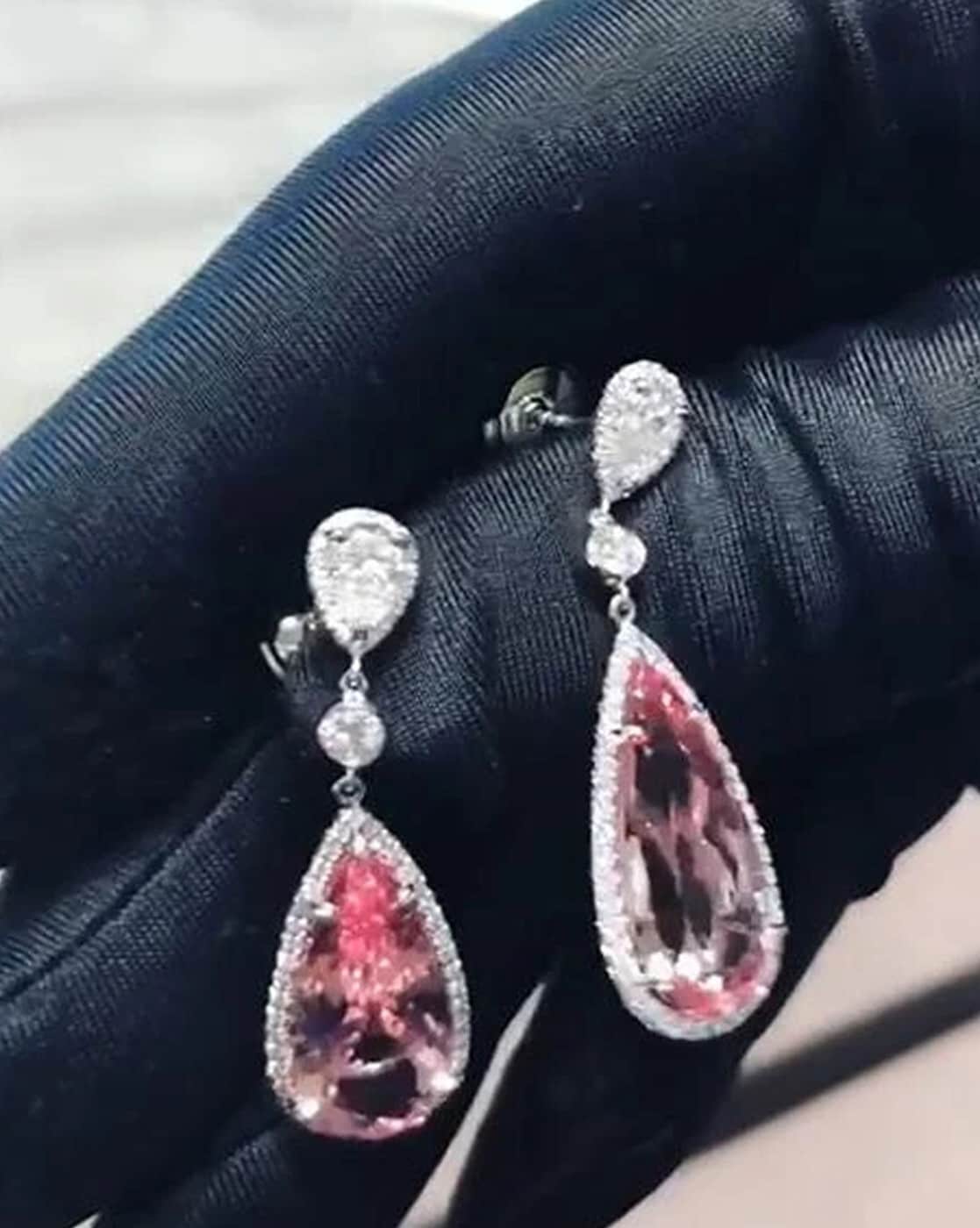 Wholesale Gifts Fashion Low Price Pink Color Diamond Stone Hanging Earring  for Lady Costume Jewelry - China 925 Silver Earrings and Trendy Earrings  price | Made-in-China.com