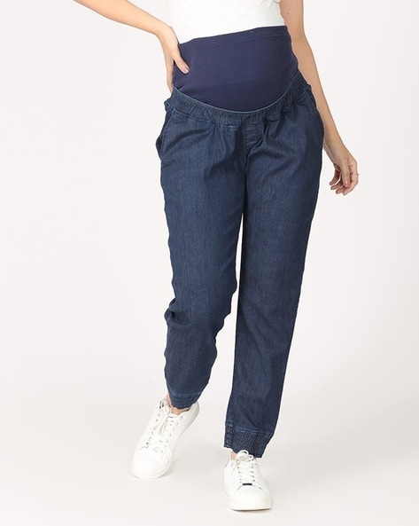 30+ Belly Button Belt Jeans Waist Stock Photos, Pictures & Royalty-Free  Images - iStock