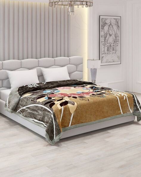 Monte carlo single discount bed blanket size