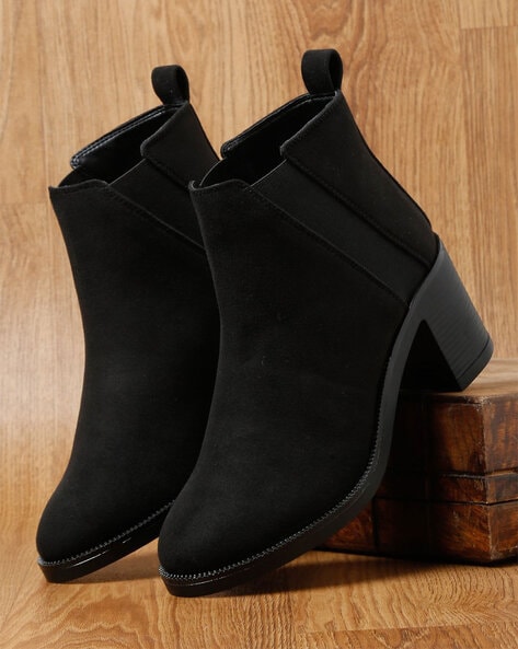 Ajio hot sale women boots