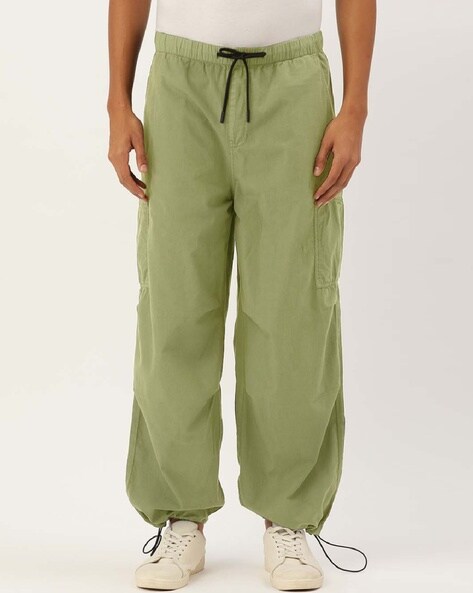 Parachute trousers with cargo pockets