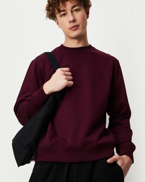 Maroon crew outlet neck