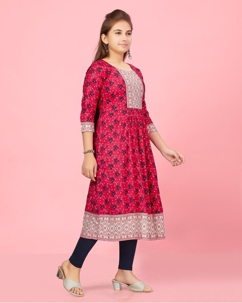 Traditional kurtis sale for girls