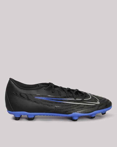 Nike black best sale shoes football