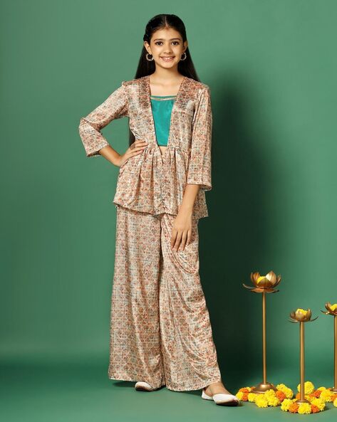 Girl suit 2025 online shopping