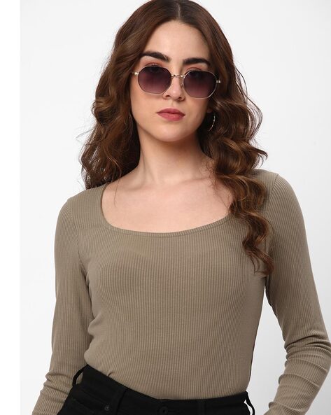 Women Slim Fit Square-Neck T-Shirt