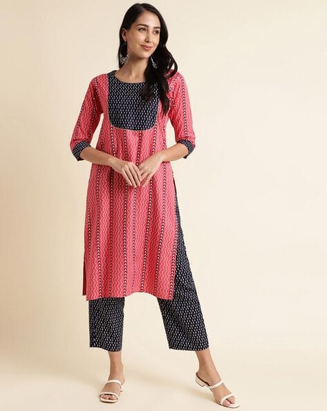 FABCLUB Women Abstract Print Straight Kurta with Pants