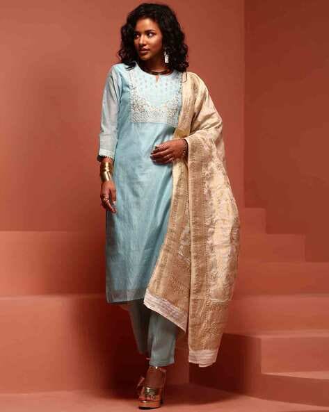 Imara Women Embroidered Straight Kurta Set