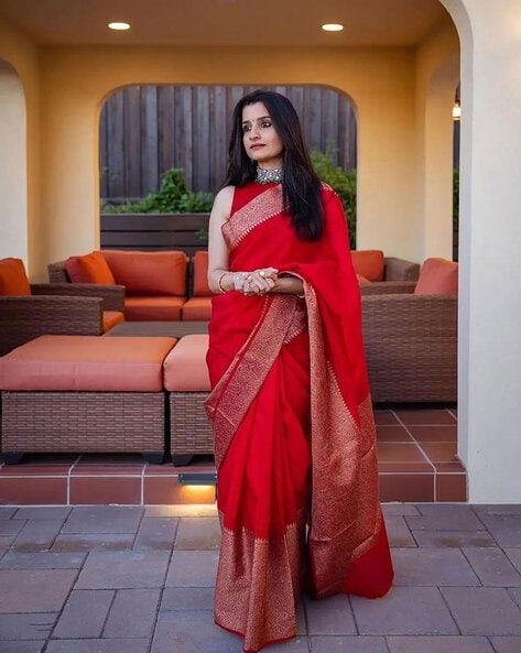 Insta Sarees | Buy Insta Sarees Online in India - W for Woman